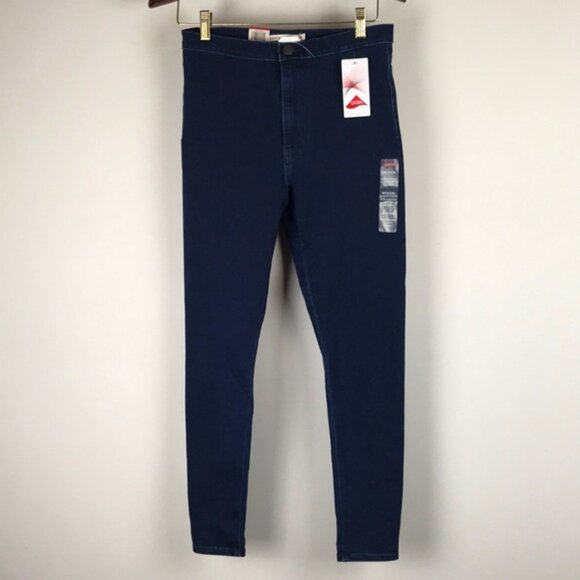 LEVI’S • Runaround Super Skinny - Picture 2 of 5